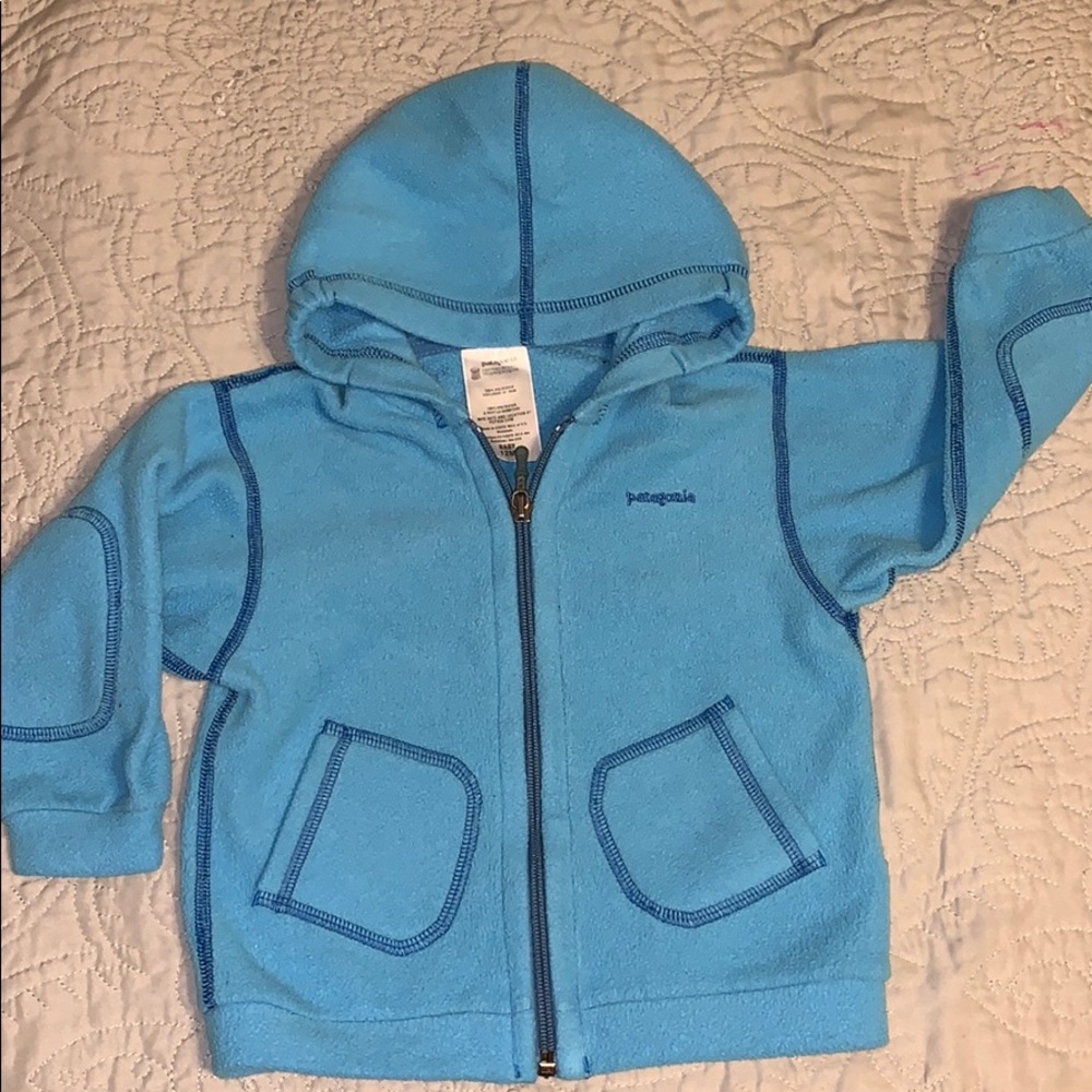 Patagonia Baby boy fleece zip sweater. Size 12 mo